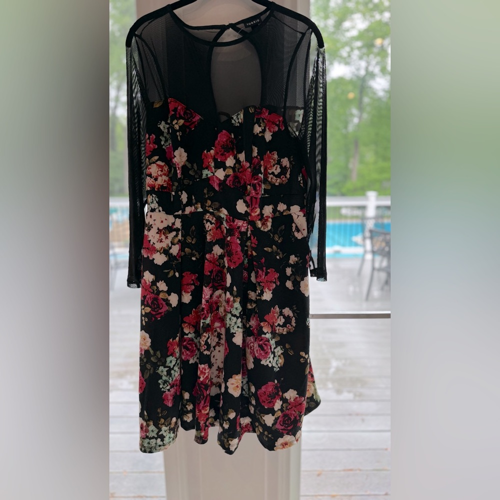 New torrid flower Mesh dress